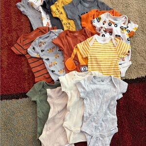 15-Piece Gerber Baby Boy Onesie Bundle Construction Trucks Neutrals Newborn/0-3